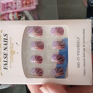 DIY nails